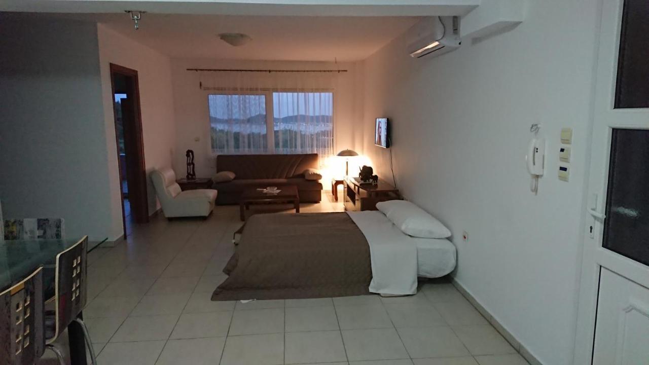 Apartment Ithakis Nea Iraklitsa מראה חיצוני תמונה